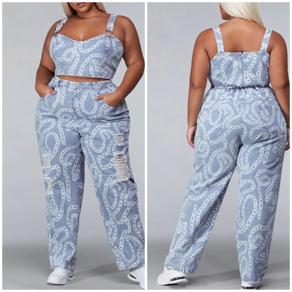 PLUS SIZE SLEEVELESS 2PC. TOP & PANTS DISTRESSED DENIM PRINT SET